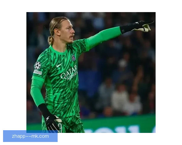 巴黎圣日耳曼官宣签下俄罗斯门将萨福诺夫迎来新赛季阵容补强